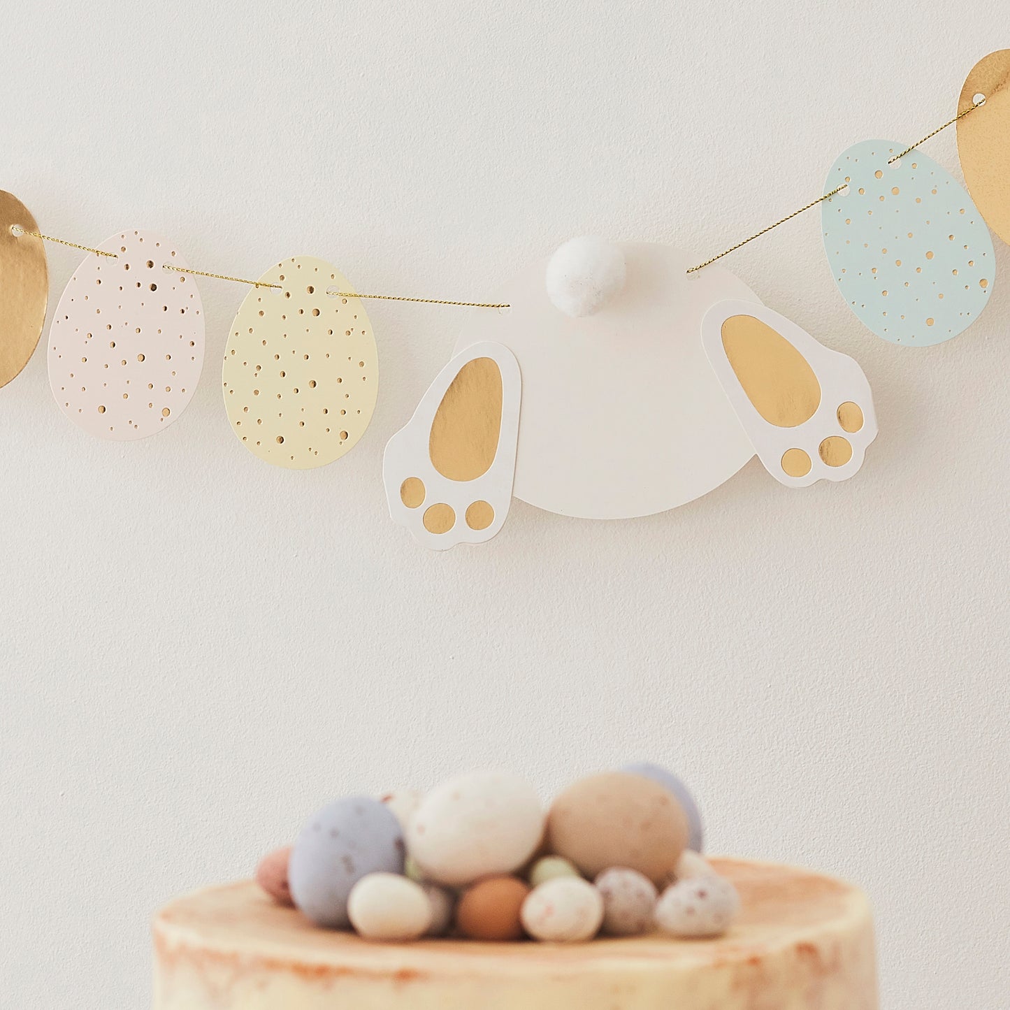 Bunny and Egg Easter Bunting Decoration