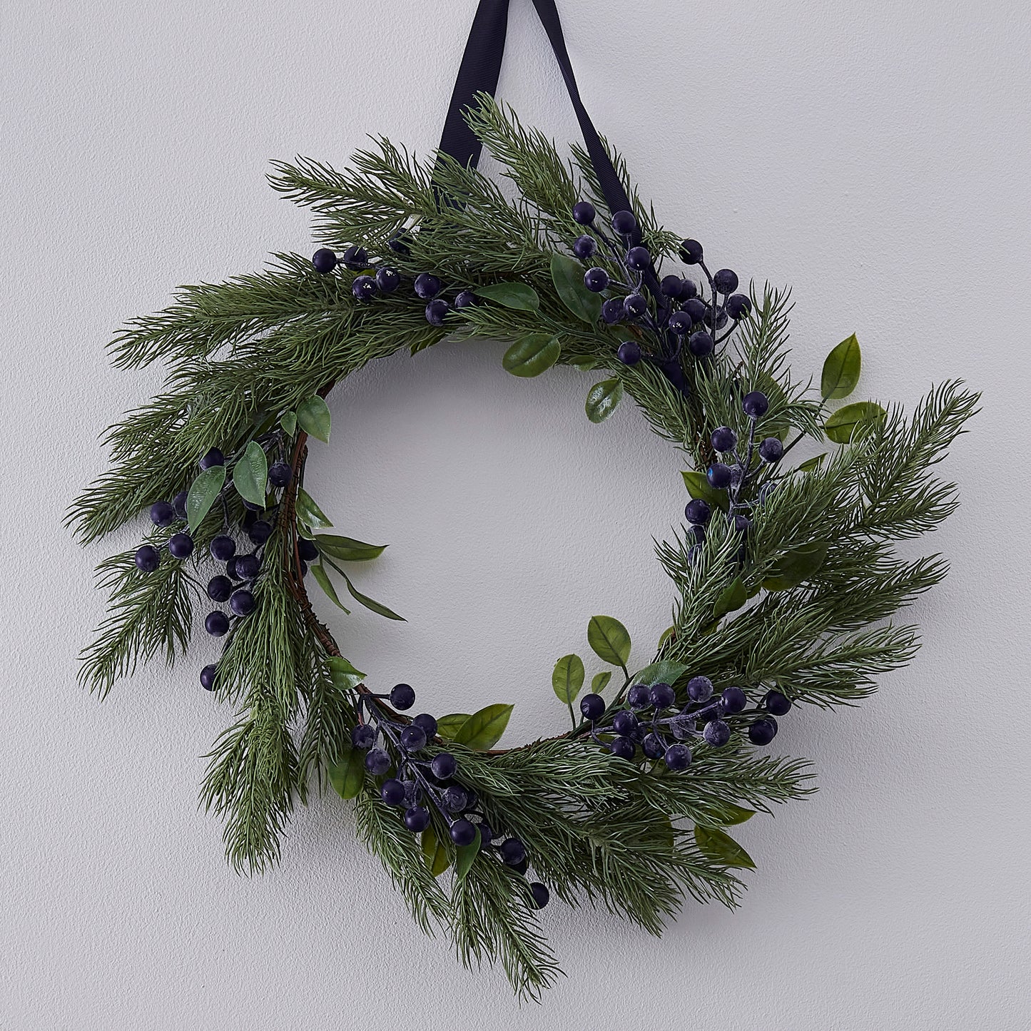 Foliage Christmas Wreath With Sloe Berries