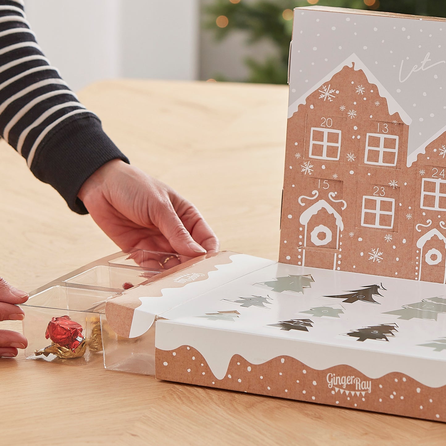 Fill Your Own Pop Up Festive Snow Scene Advent Calendar