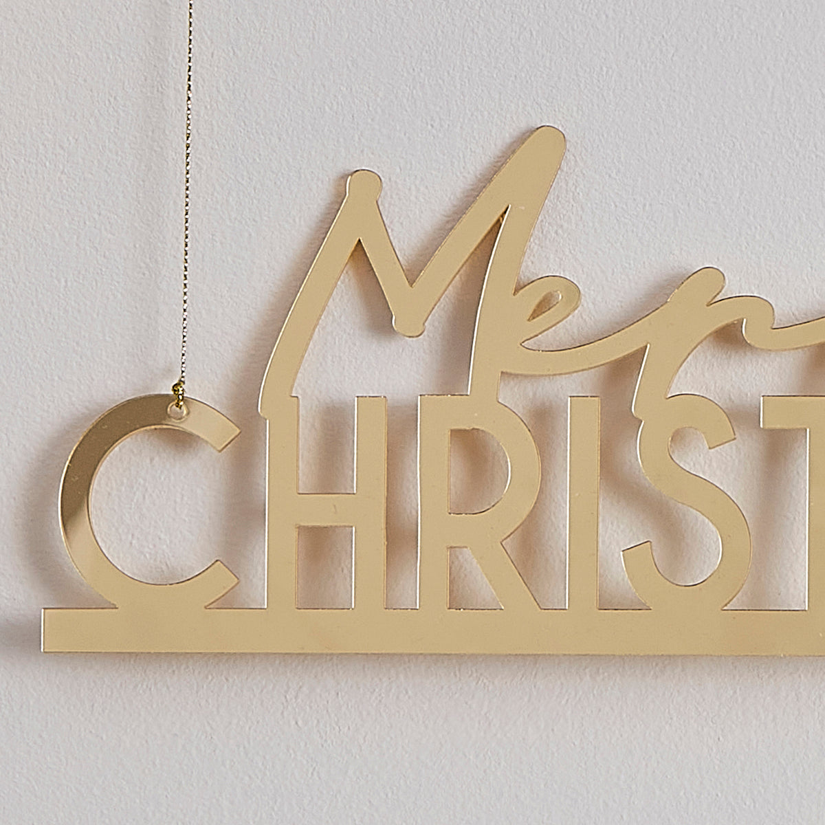 Gold Acrylic Merry Christmas Hanging Decoration with Mistletoe