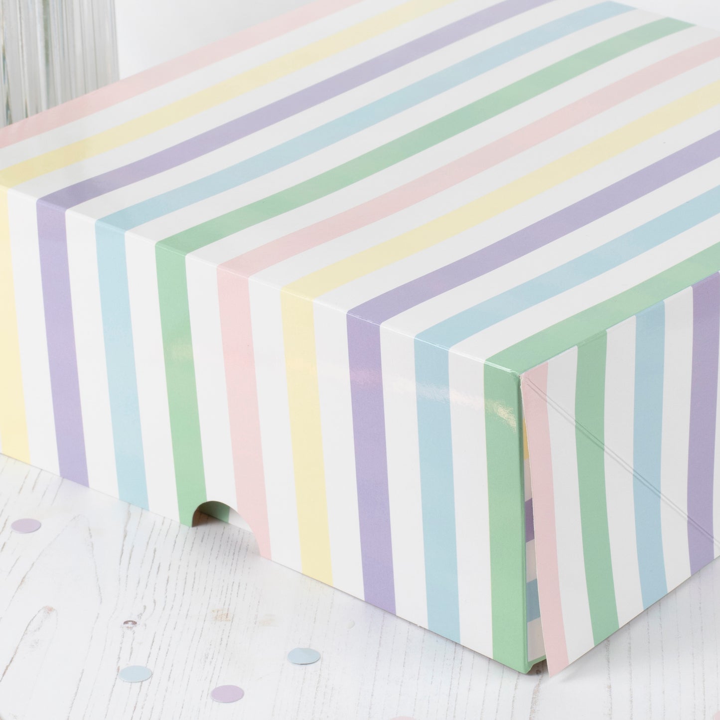 Pastel Striped Cake Boxes