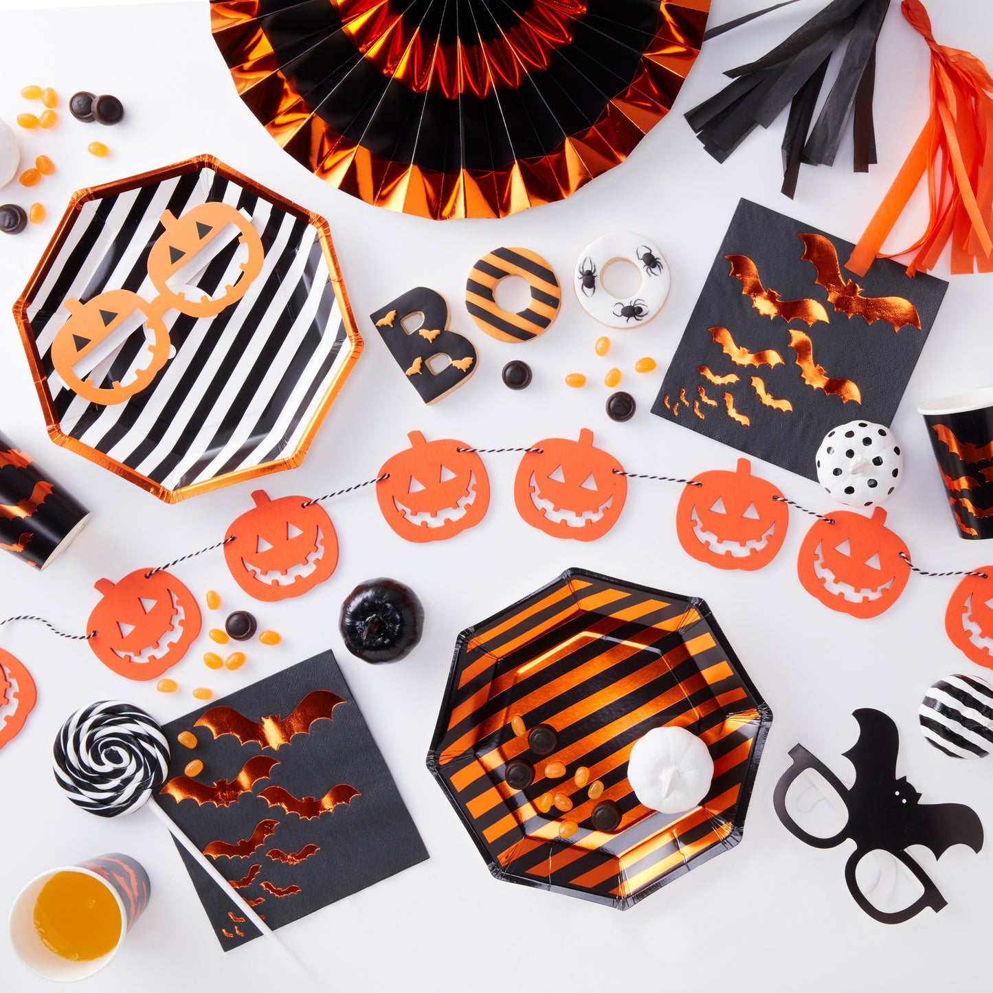 Orange Foiled Bat Design Paper Napkins