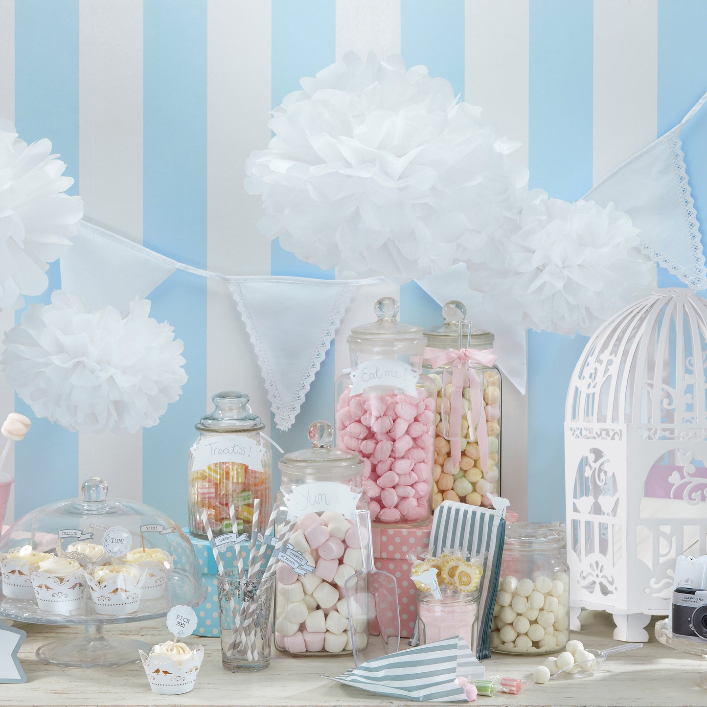 Paper Straws with Flags - Vintage Lace