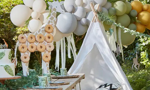 How to host a Wild Jungle Themed Party