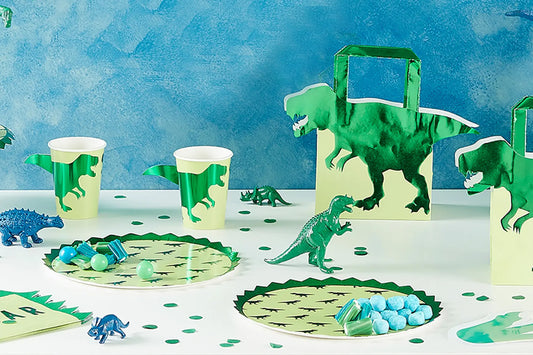 5 Steps to Throw A Dinosaur Theme Party on a Budget
