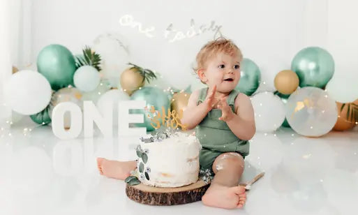 Cake Smash Ideas: How to Plan Your First Shoot
