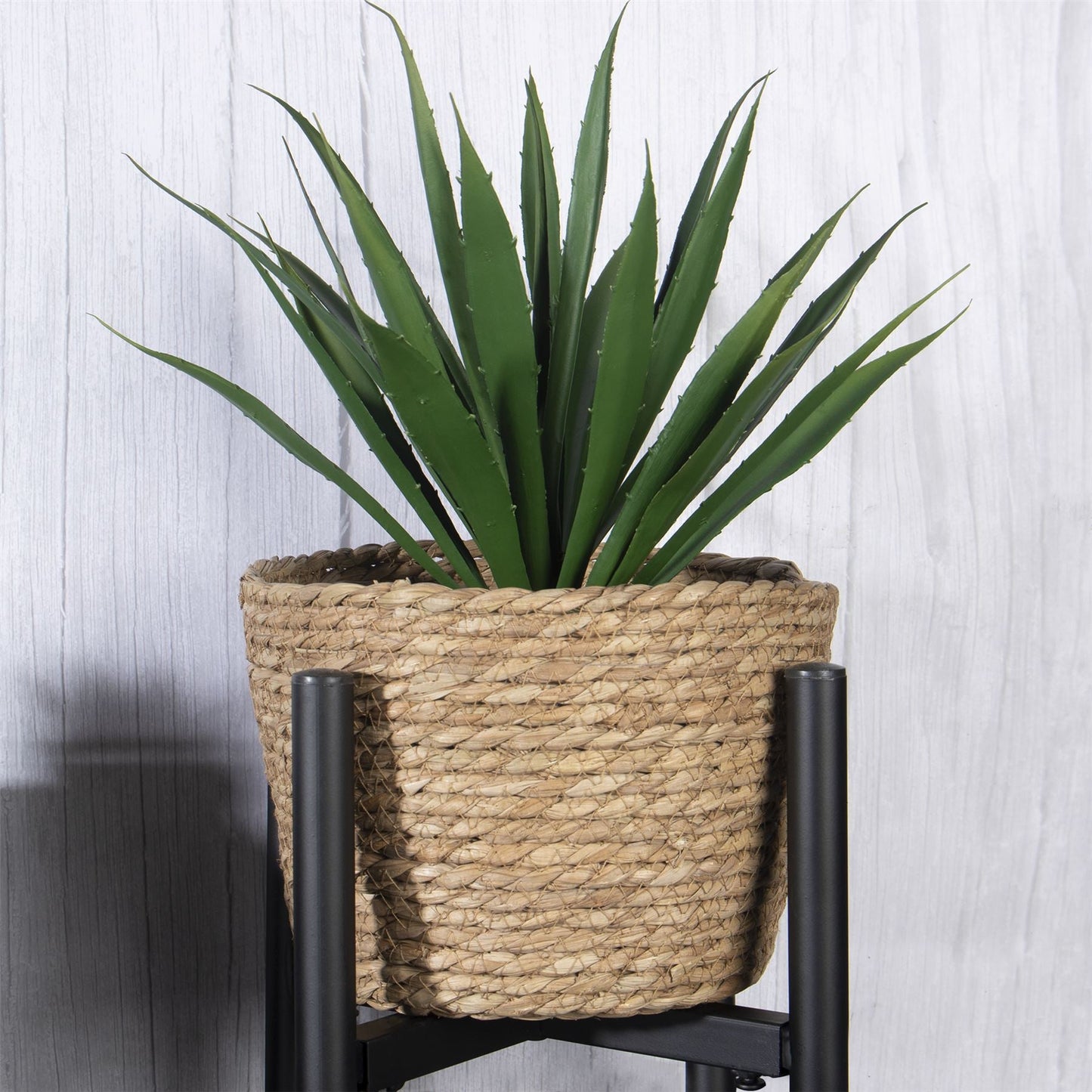 Metal Adjustable Plant Stand | M&W	