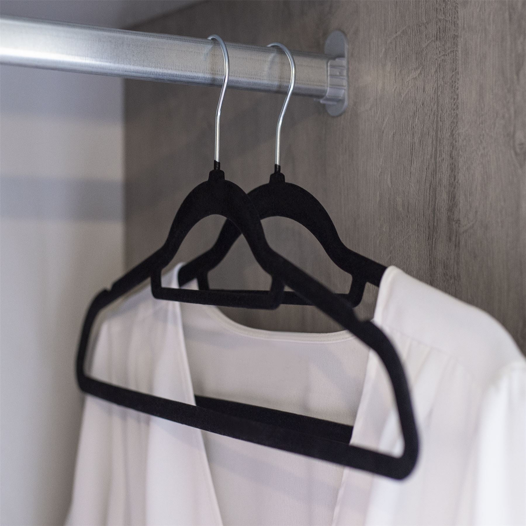 Velvet Coat Hangers Black - Pack of 50 | M&W	