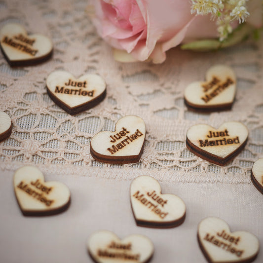Heart Wood Confetti "Just Married" - Vintage Affair