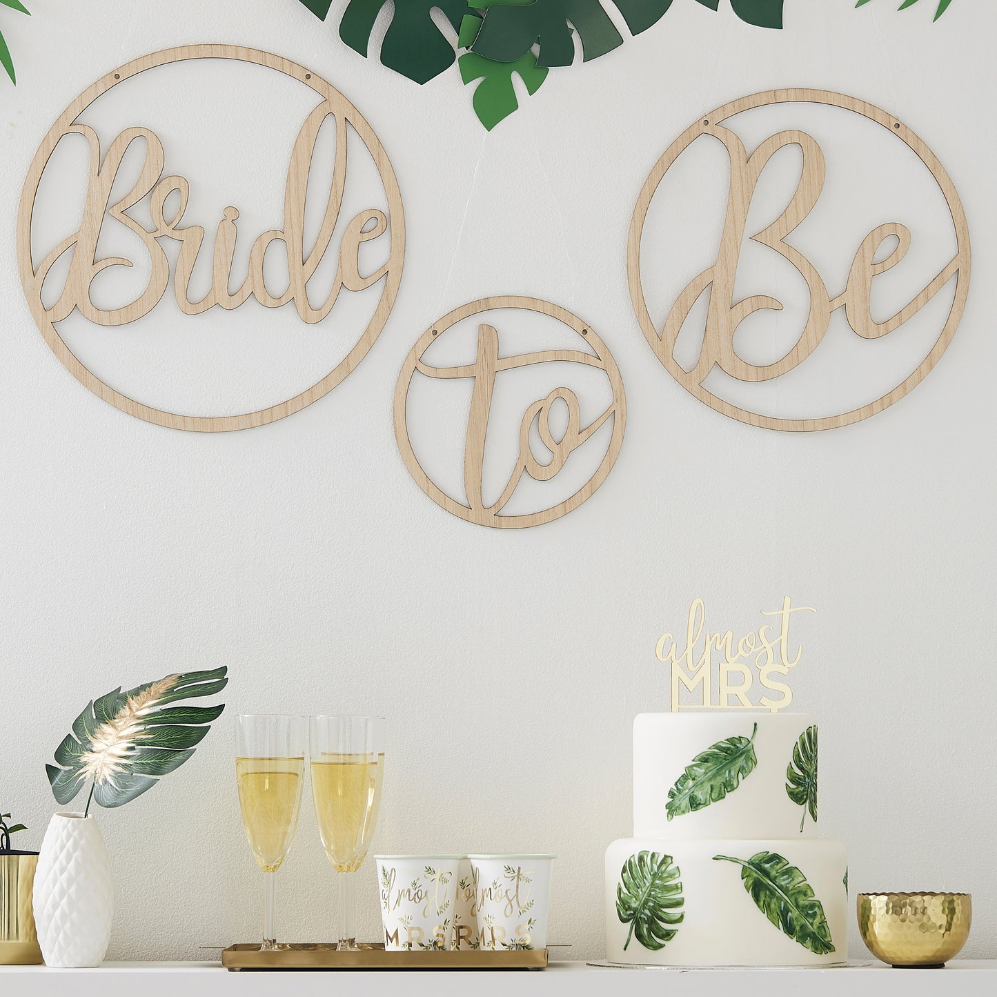 Wooden Bride To Be Decoration Hoops