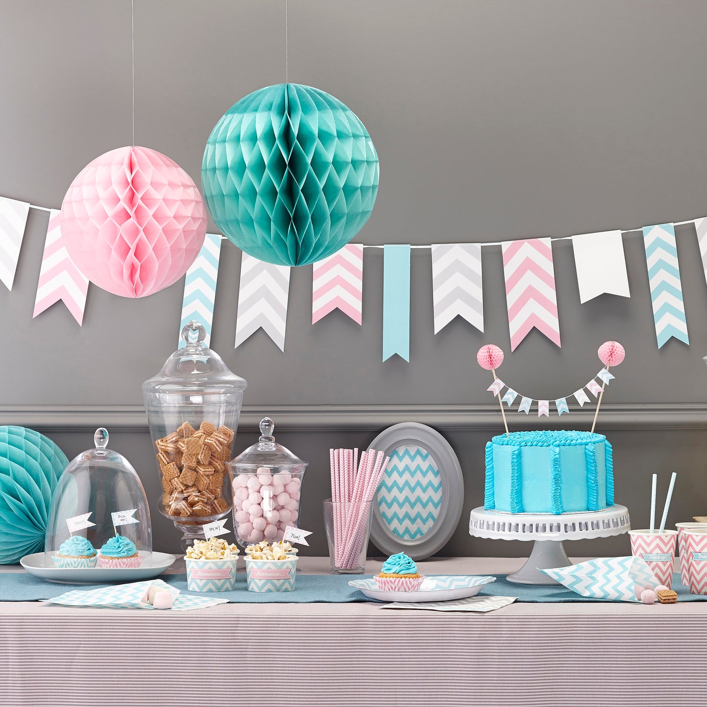 Popcorn Boxes - Pink - Chevron Divine