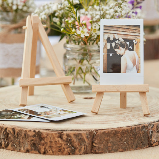 Mini Wooden Easels - Rustic Country
