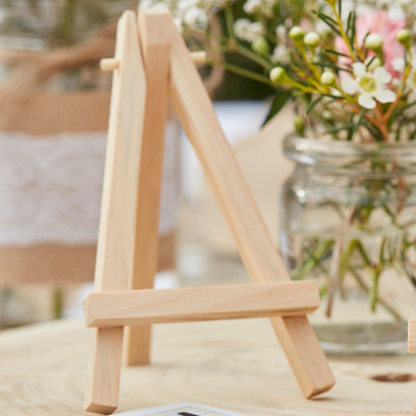 Mini Wooden Easels - Rustic Country