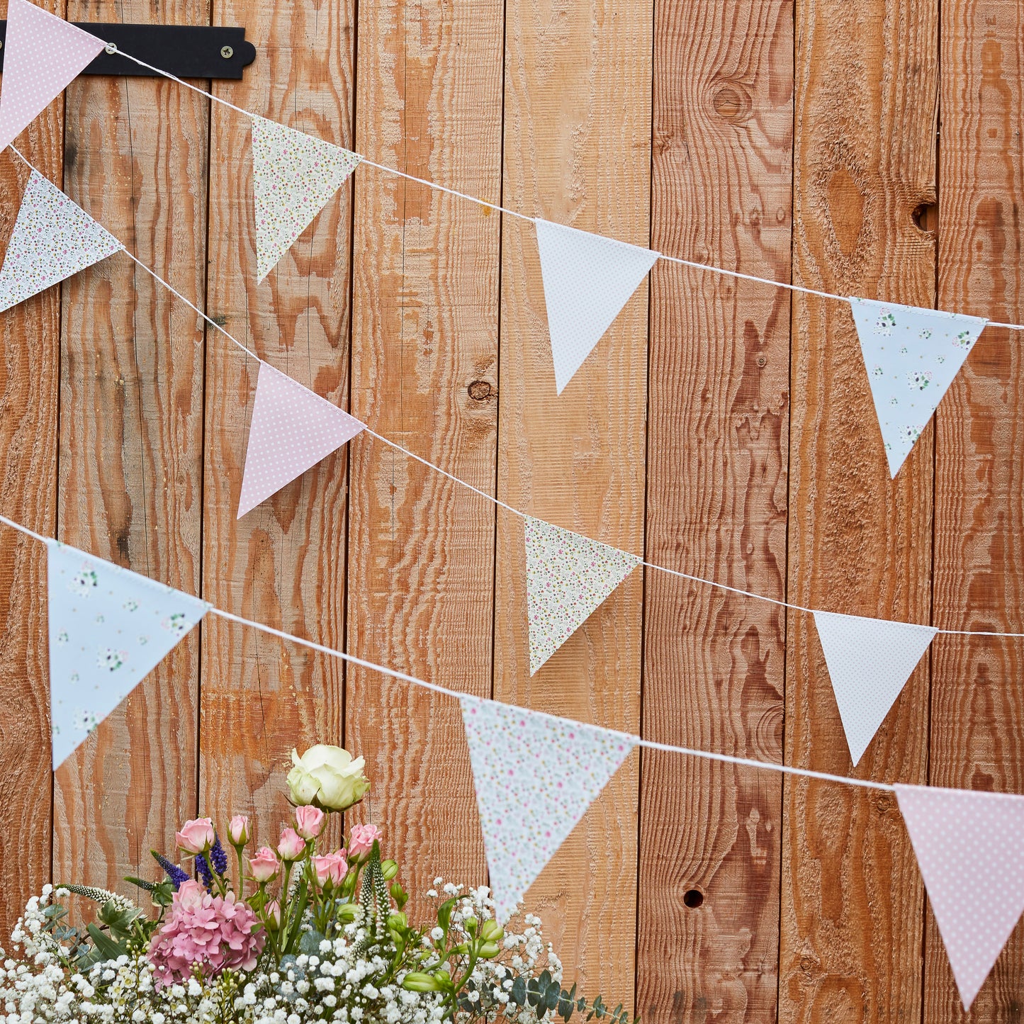 Rustic Print Floral Flag Bunting