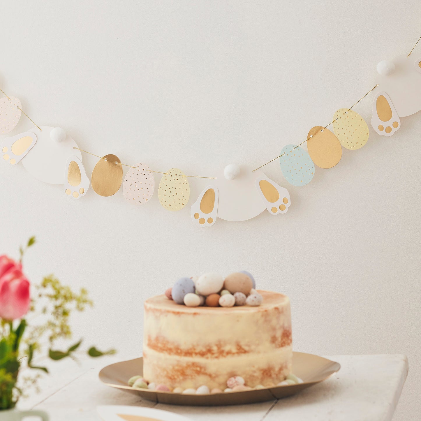 Bunny and Egg Easter Bunting Decoration