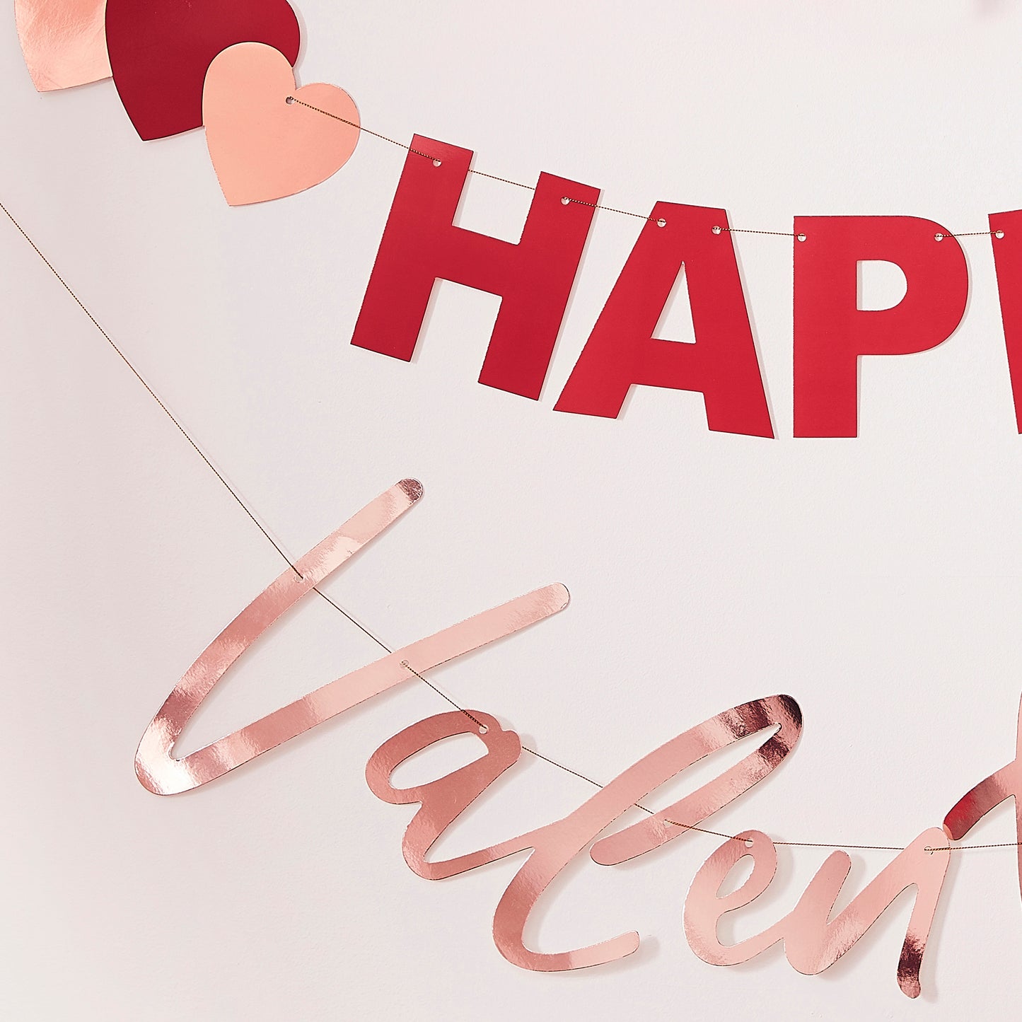 Rose Gold Happy Valentines Garland With Hearts