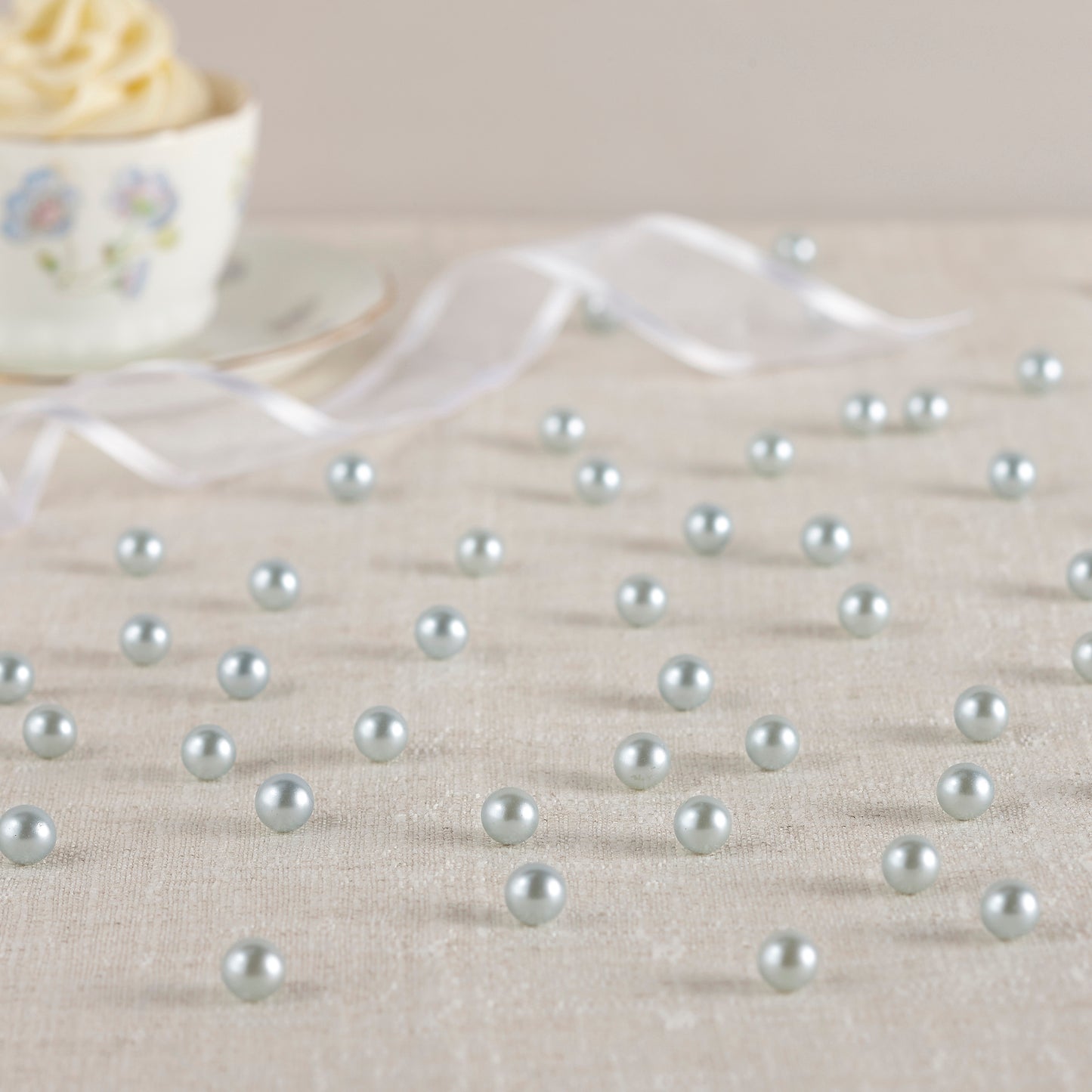 Baby Blue Table Pearls - Love Struck
