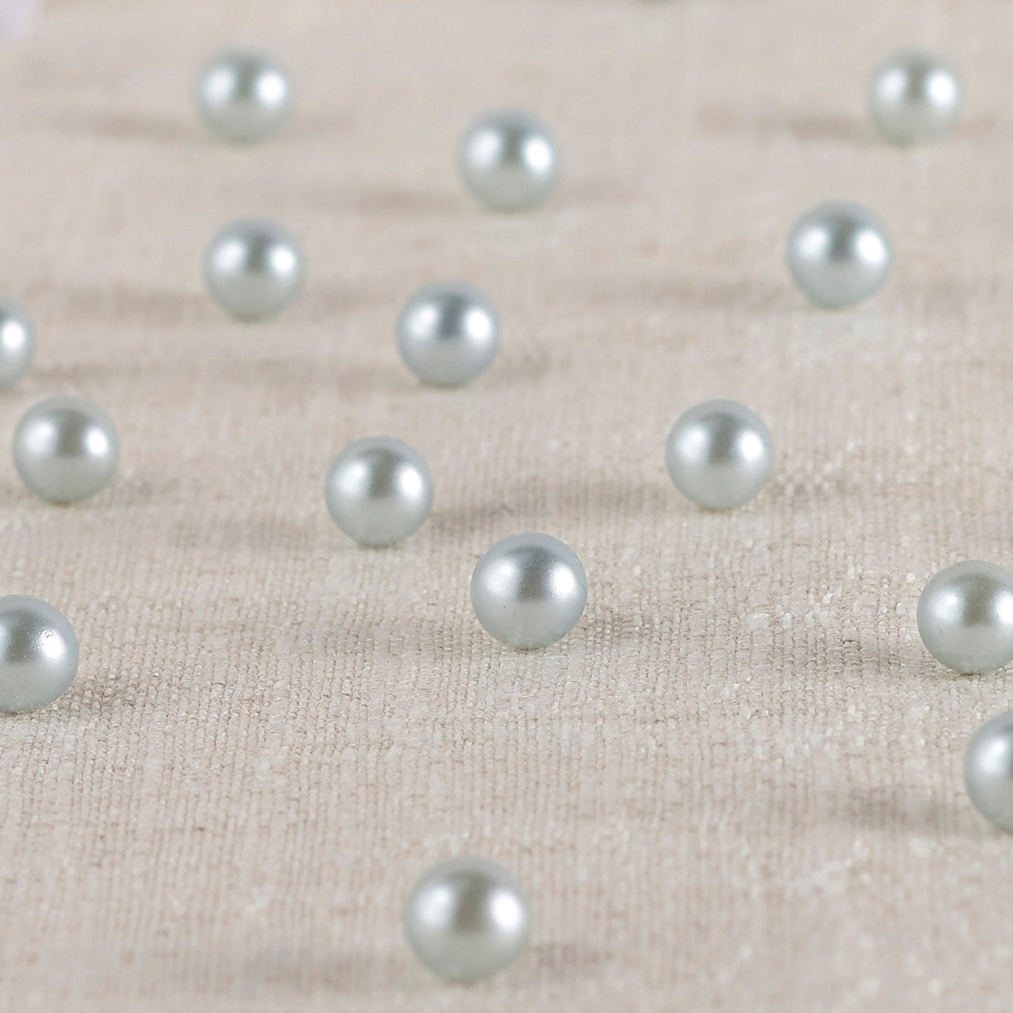 Baby Blue Table Pearls - Love Struck