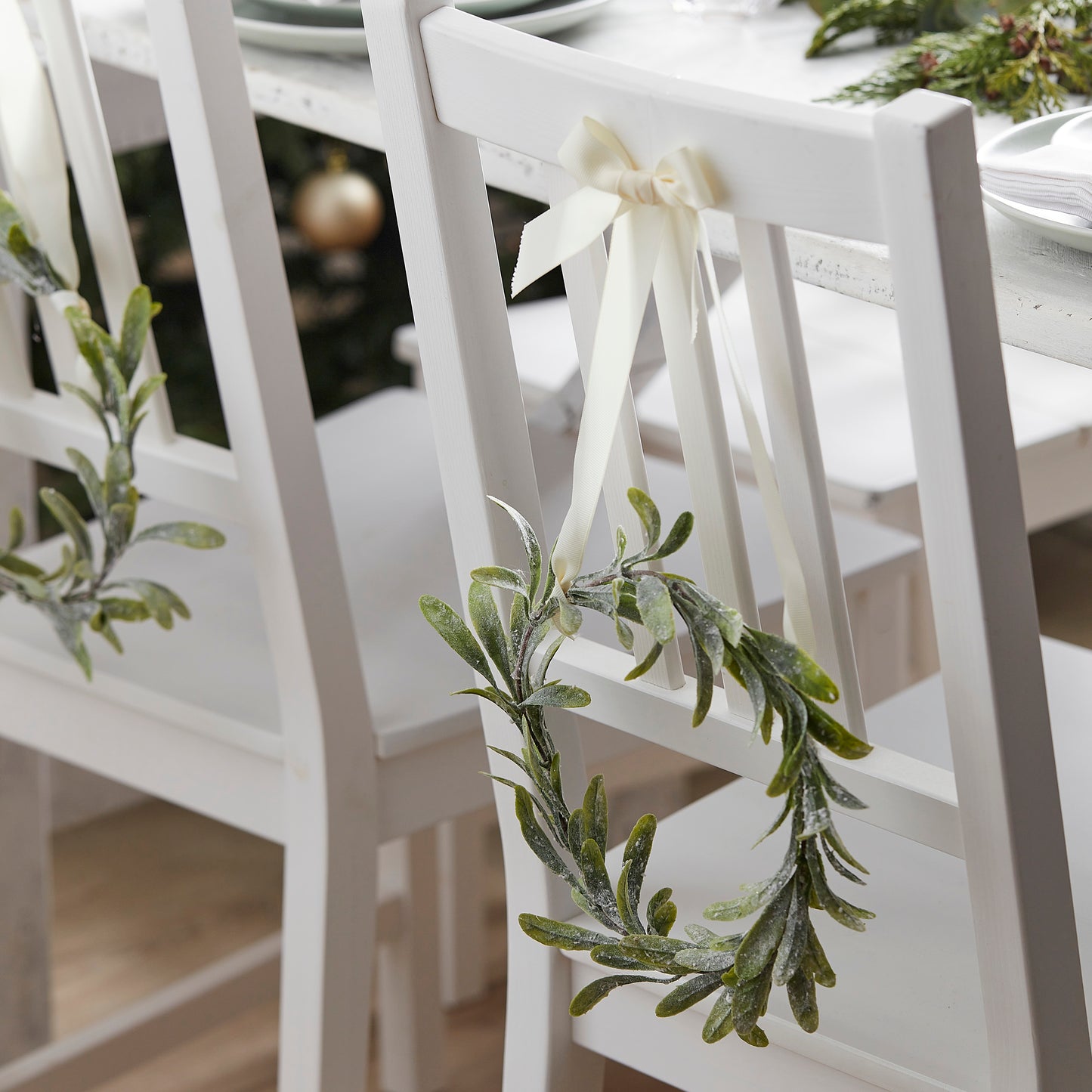 Mistletoe Wreath Chair Decorations