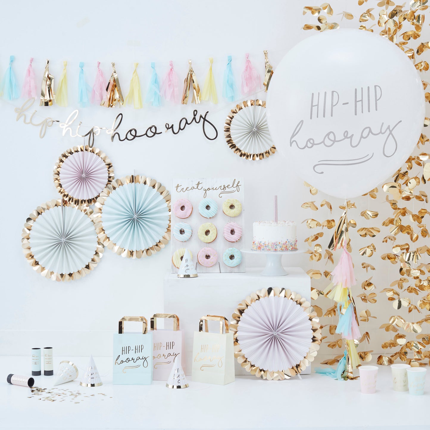 Pastel and Gold Foiled Striped Cake Fountain Candles