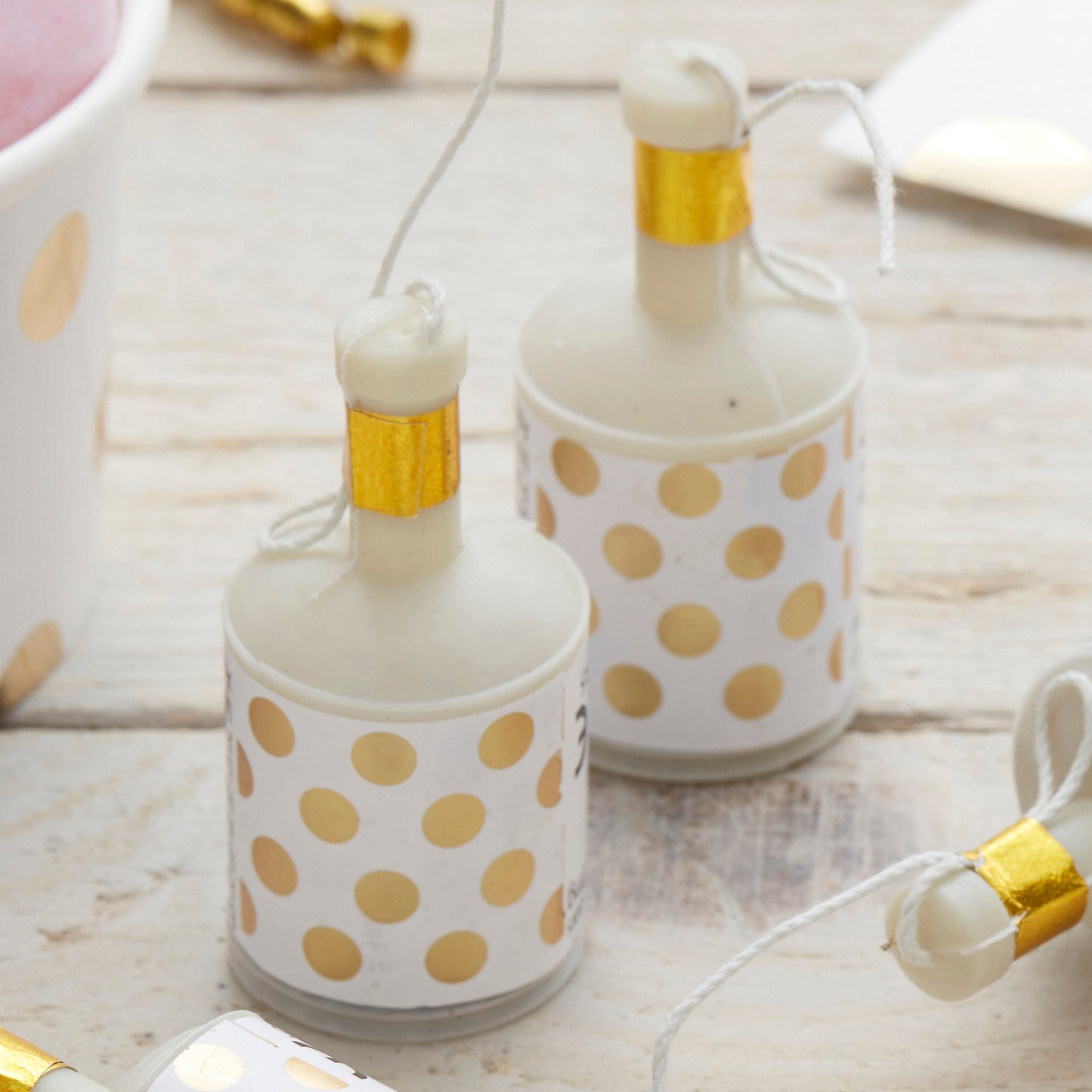 Gold Foiled Polka Dot Party Poppers
