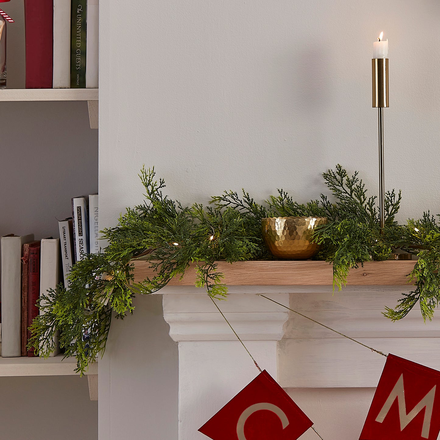Pine Christmas Garland with Lights