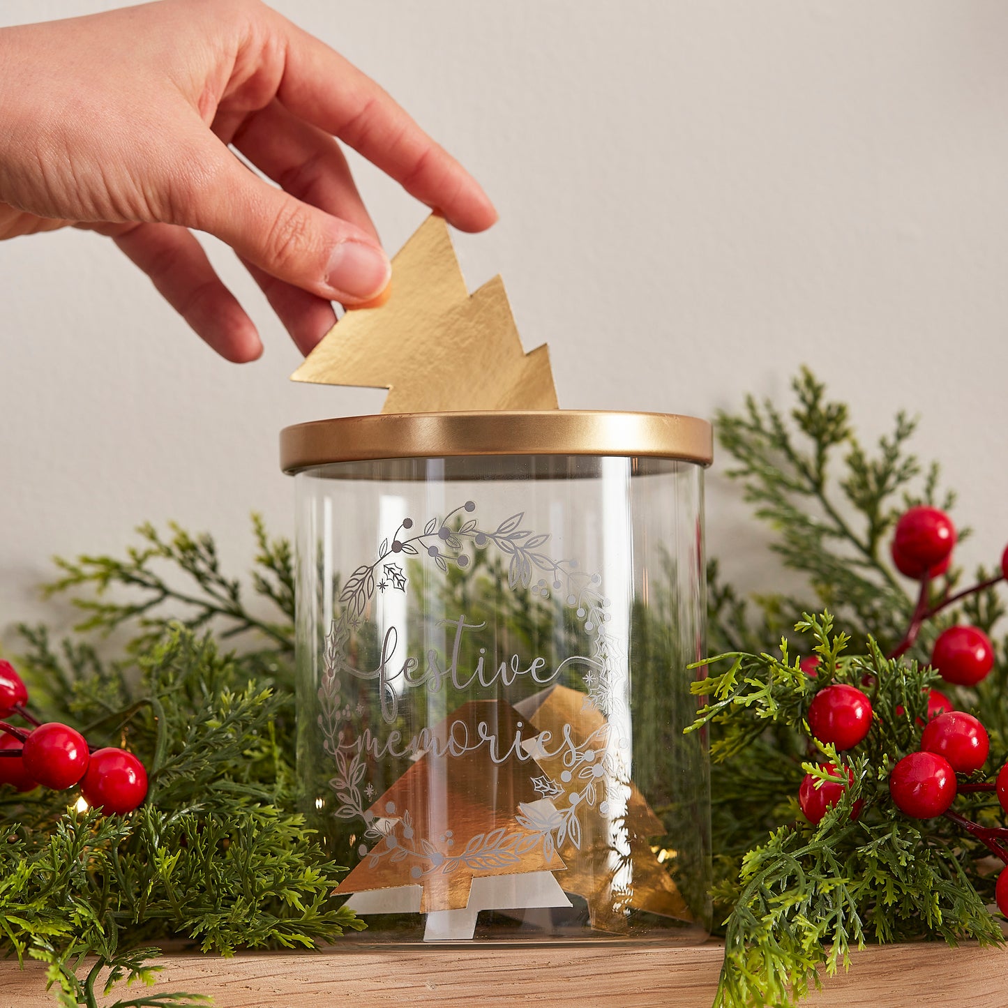 Festive Memory Jar with Gold Tree Notelets