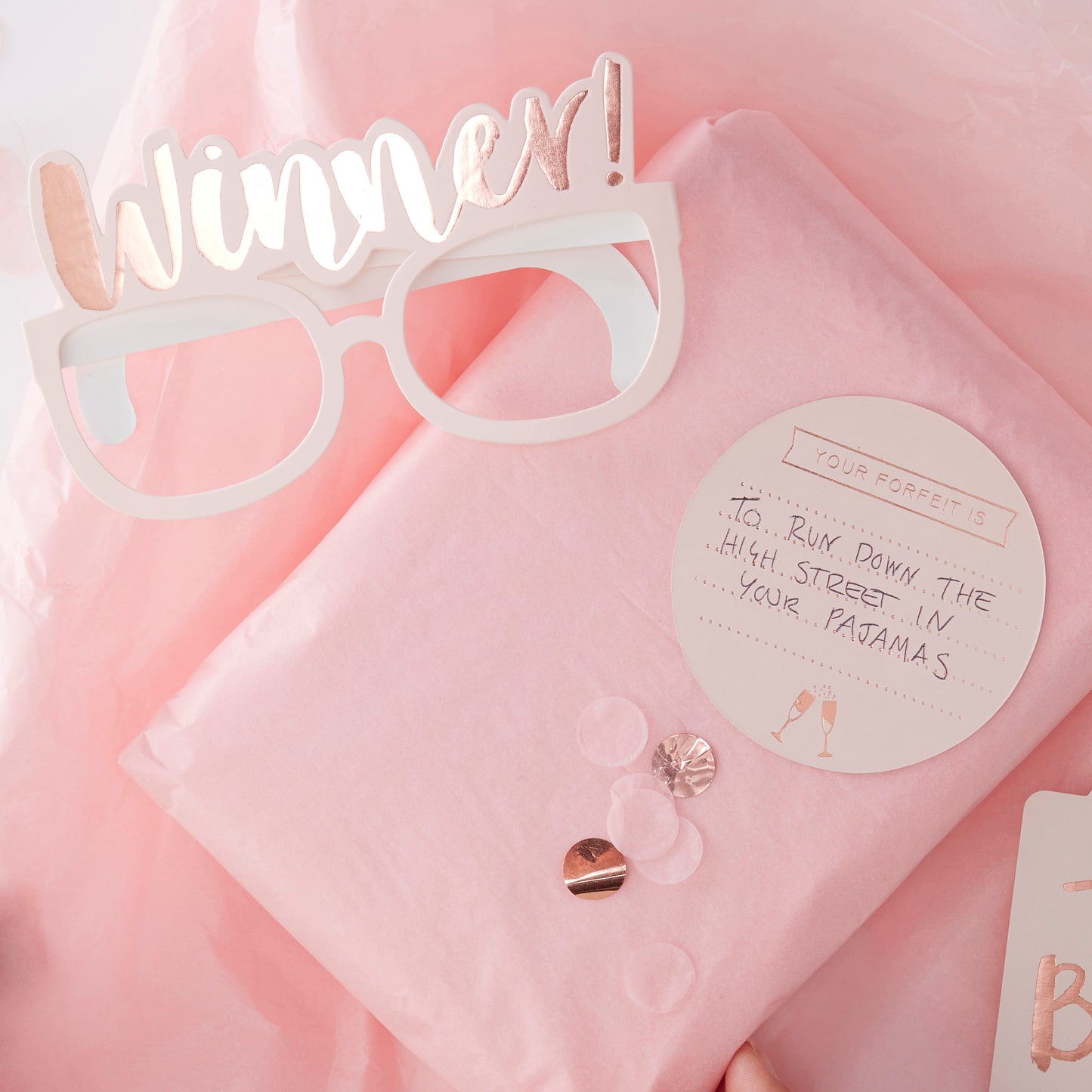 Pass the Parcel Hen Party Game Kit - Team Bride