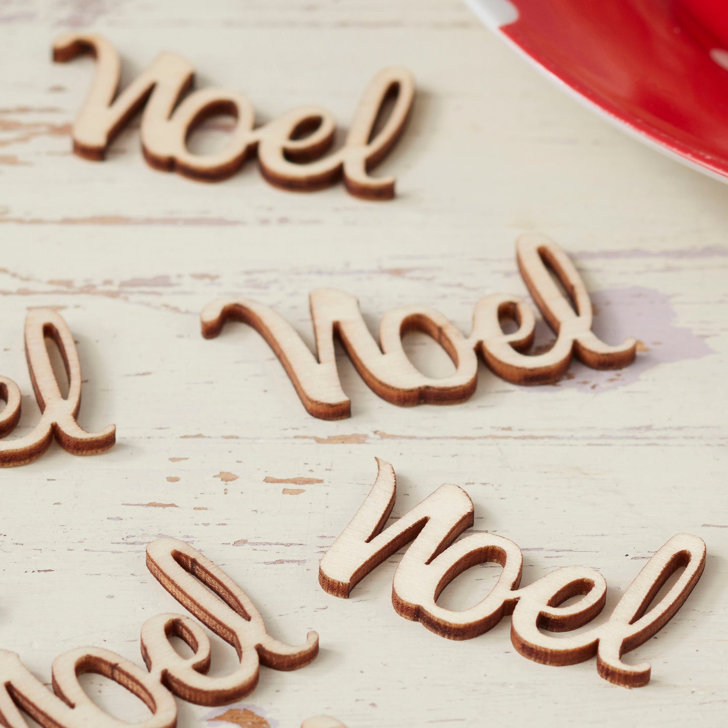 Noel Wooden Table Confetti - Vintage Noel