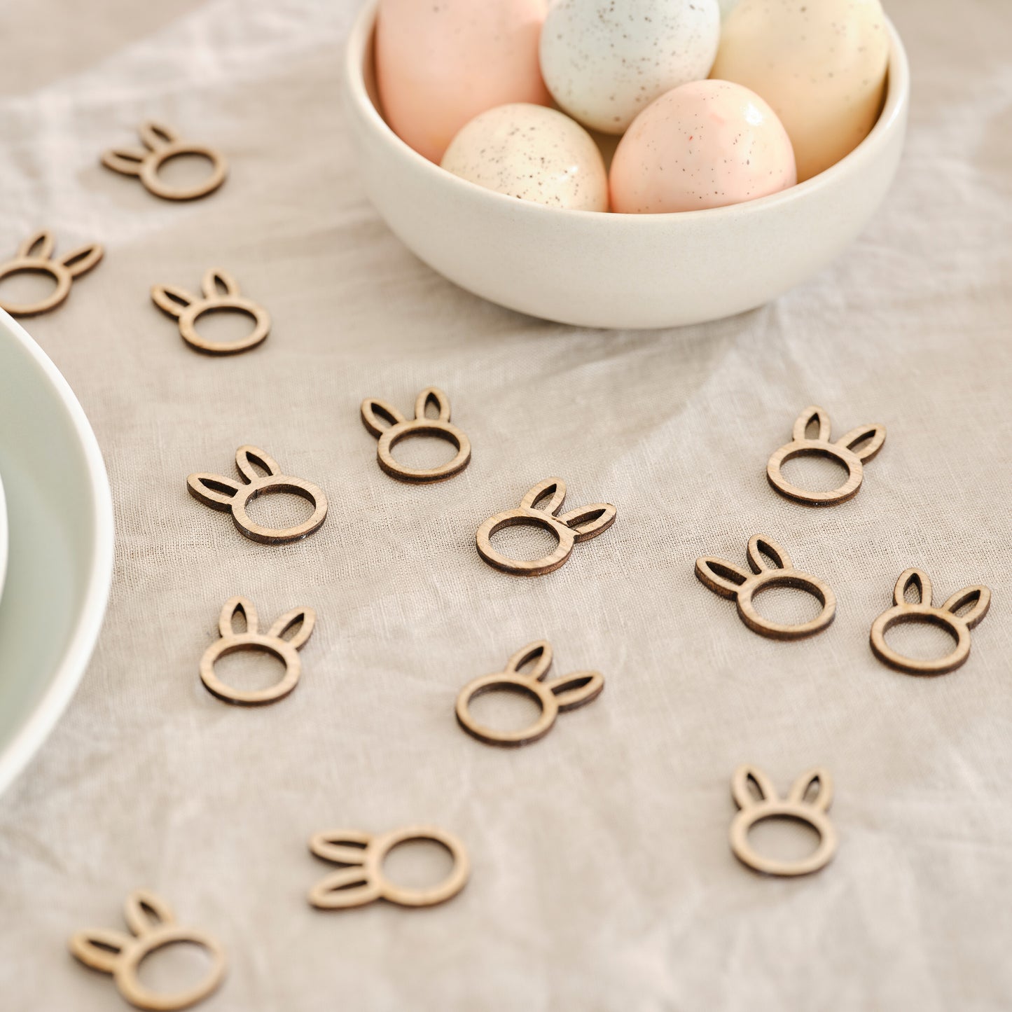 Wooden Easter Bunny Table Confetti