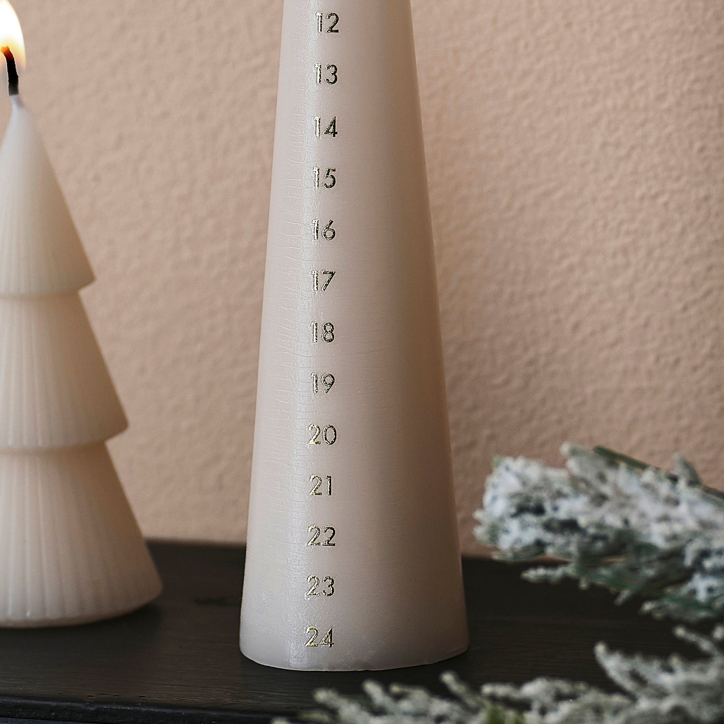 Cream and Gold Christmas Advent Calendar Candle