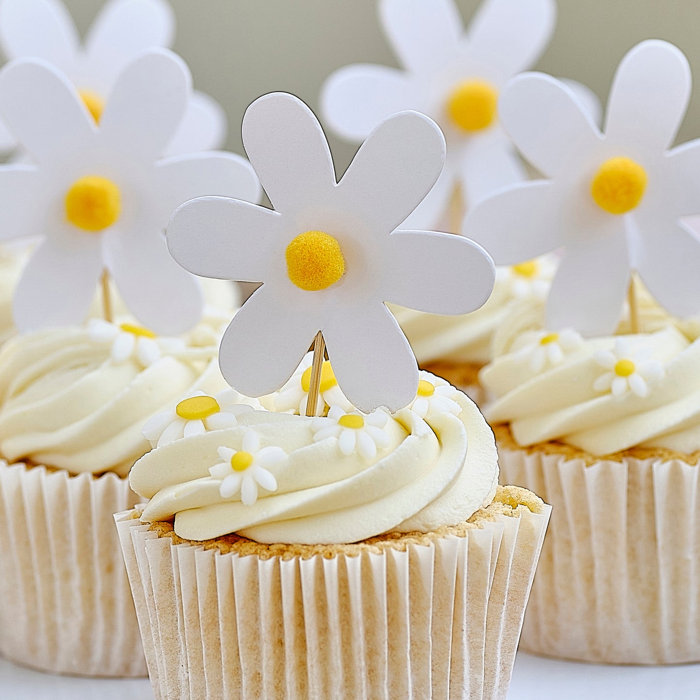 Daisy Cupcake Toppers with Pom Poms