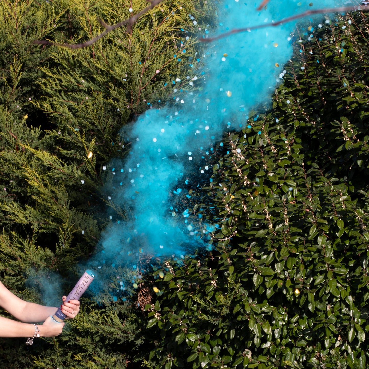 Blue Gender Reveal Smoke Cannon With Confetti - 4 Pack