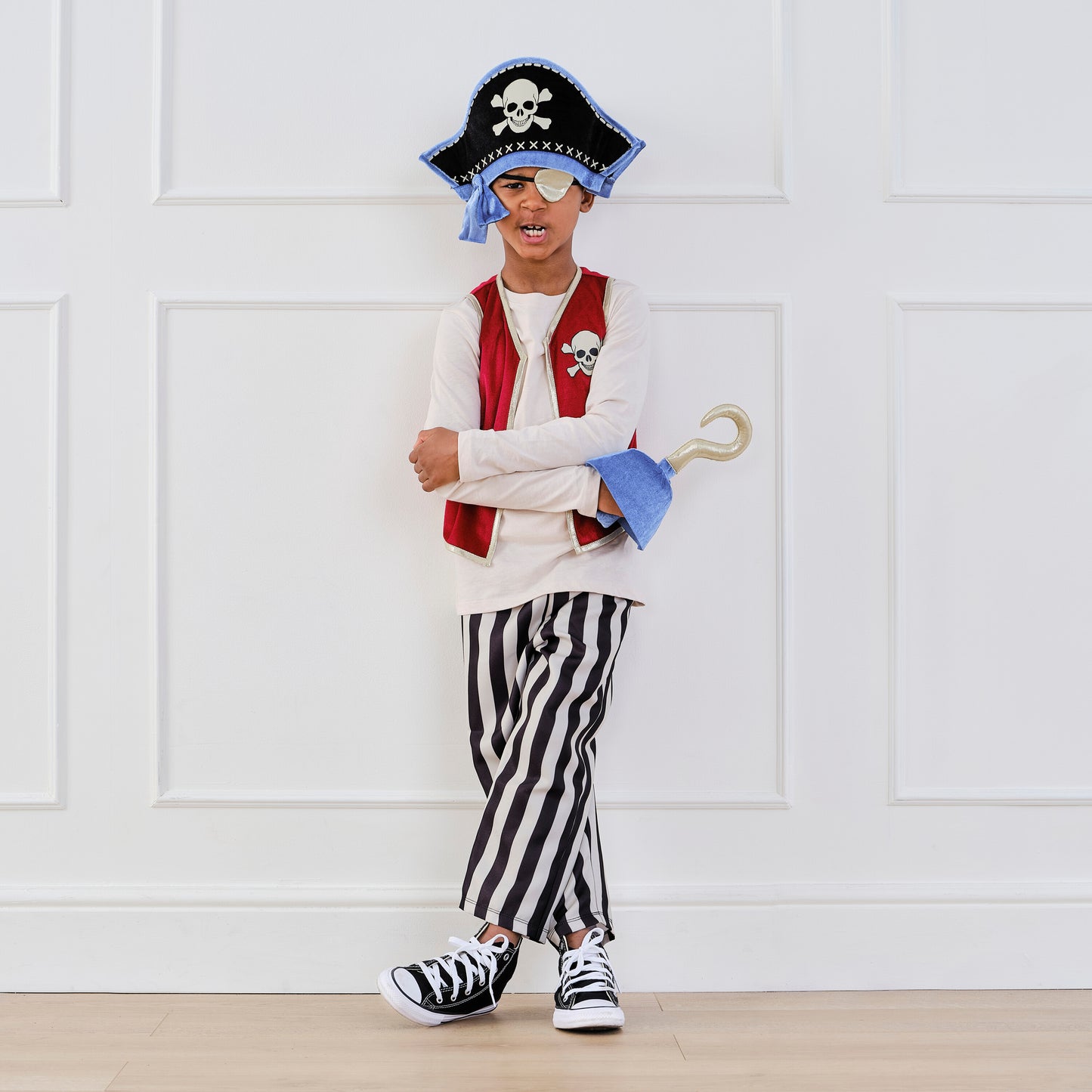 Kids Pirate Costume - Ages 5-7