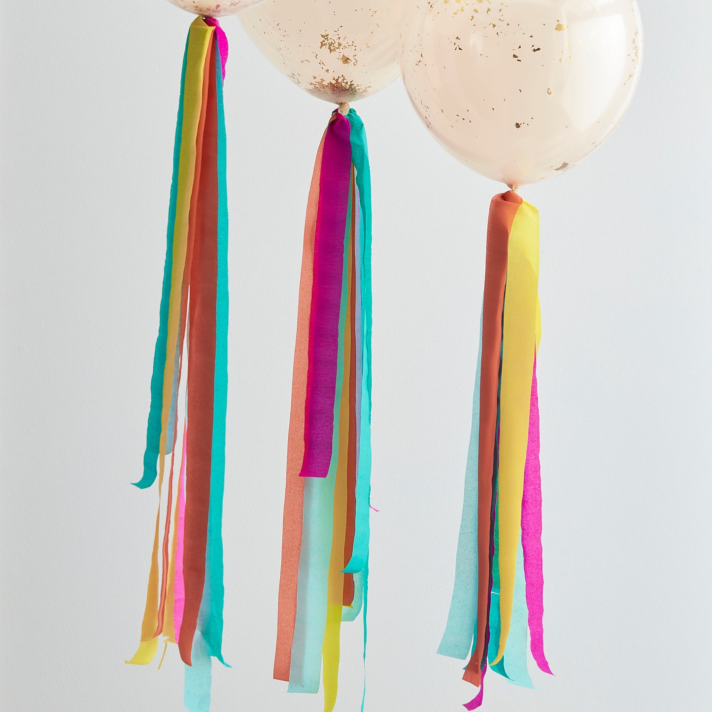 Multicoloured Streamer Balloon Tails