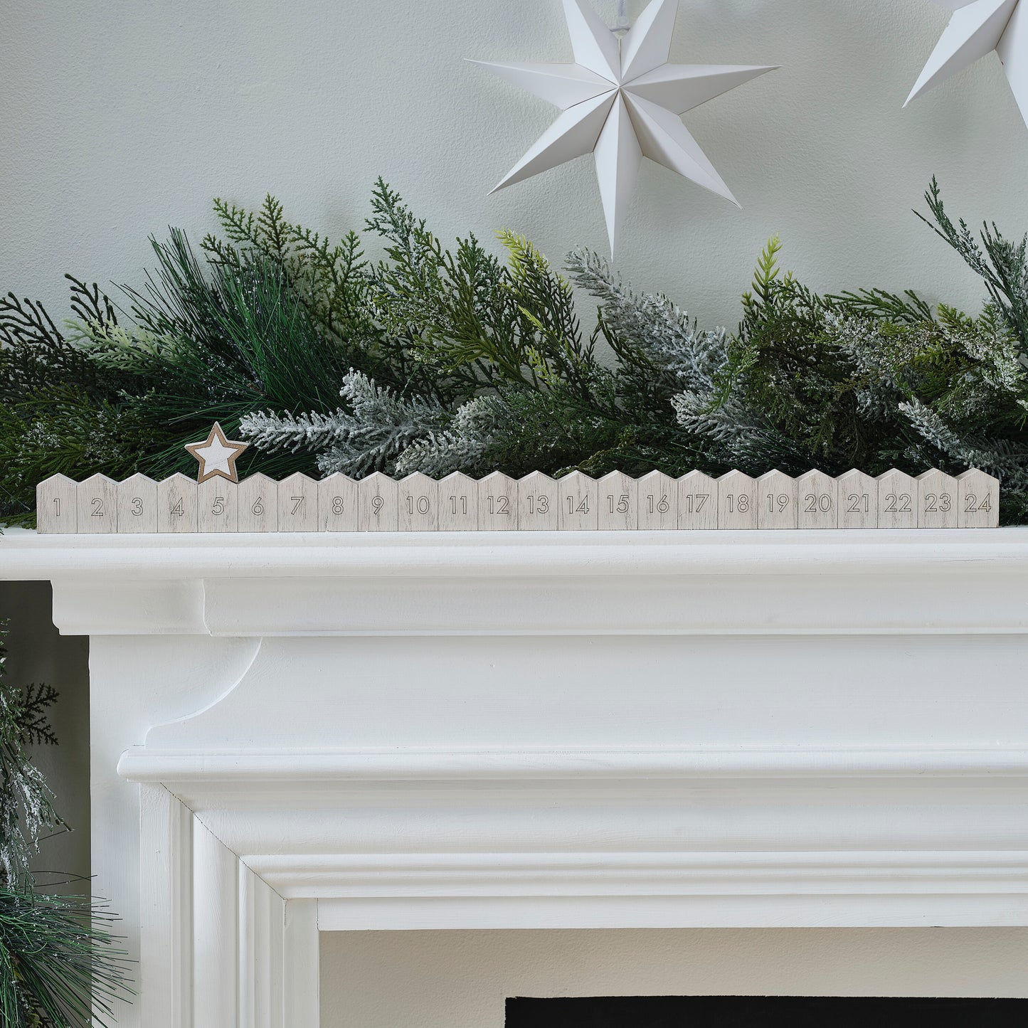 Wooden Move-Along Star Reusable Advent Calendar