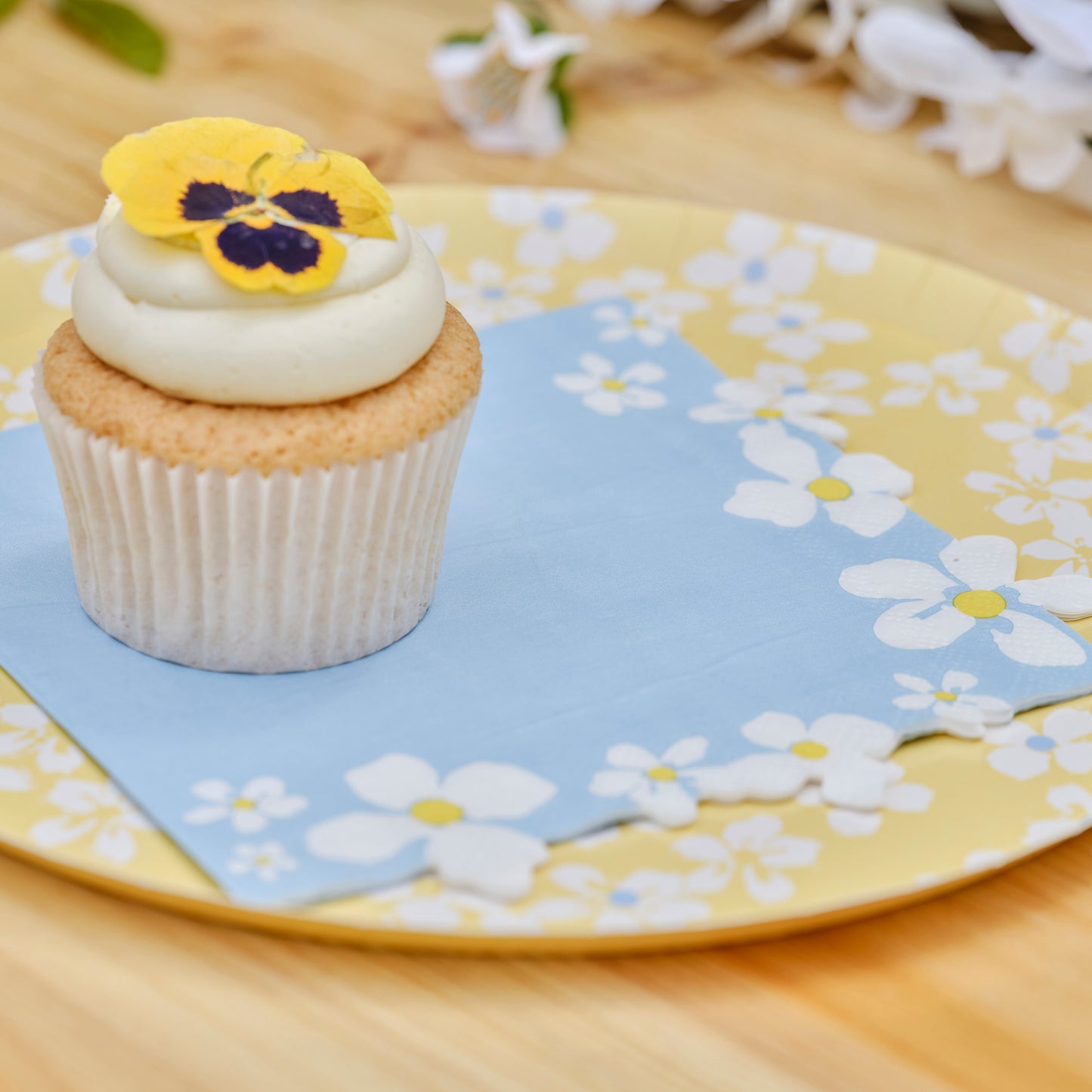 Flower Edge Floral Napkins