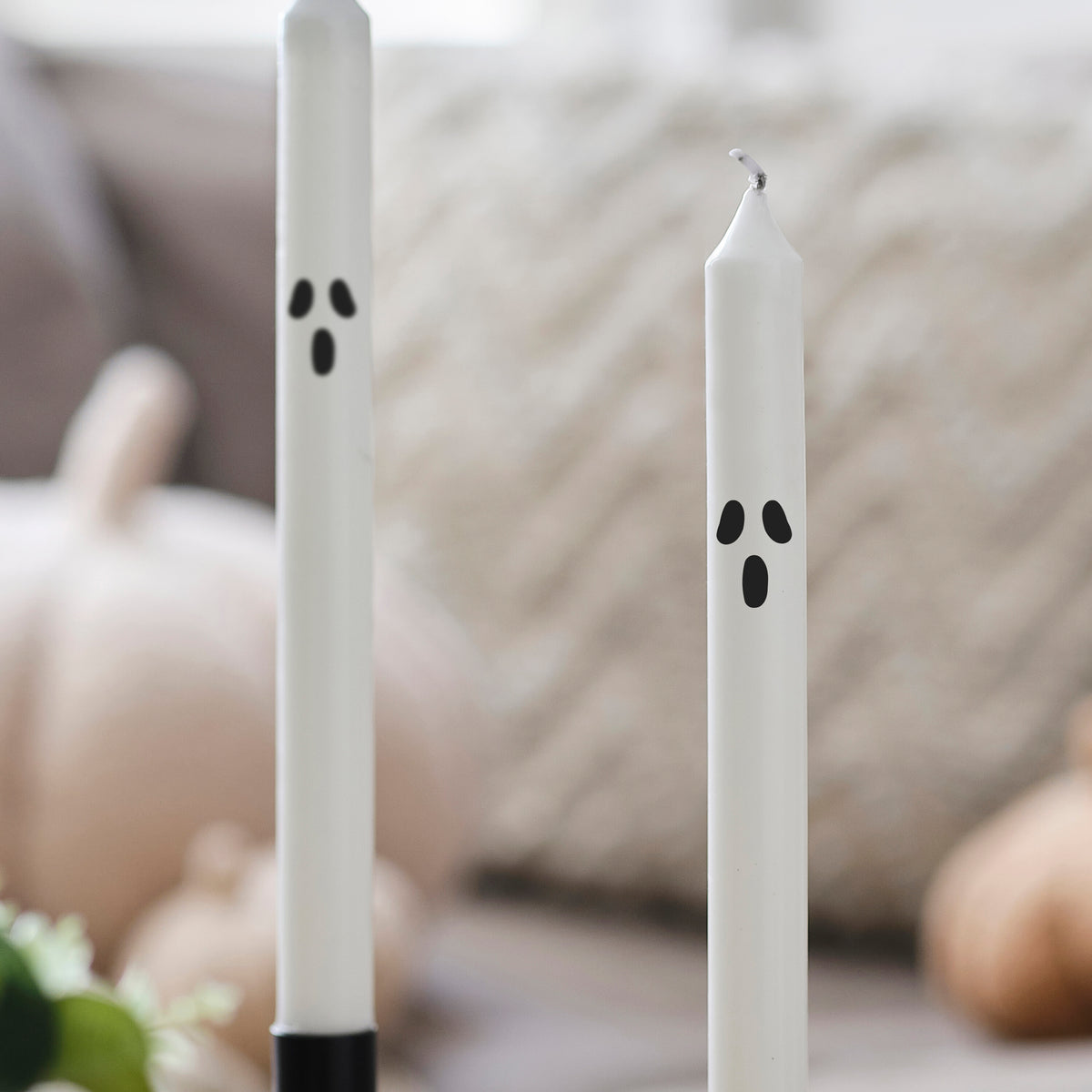 Ghost Face Halloween Dinner Candles