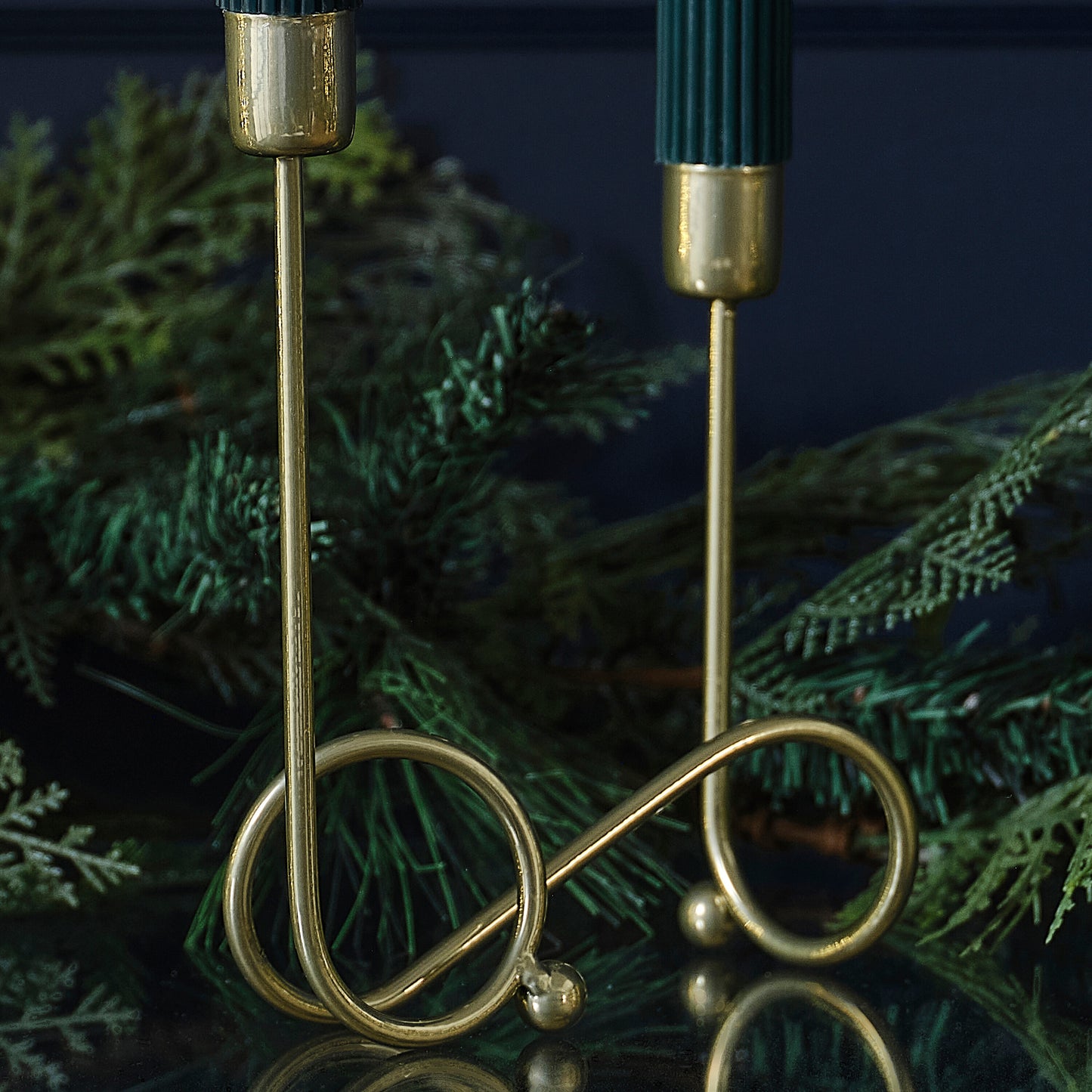 Metal Swirl Gold Christmas Candle Holder