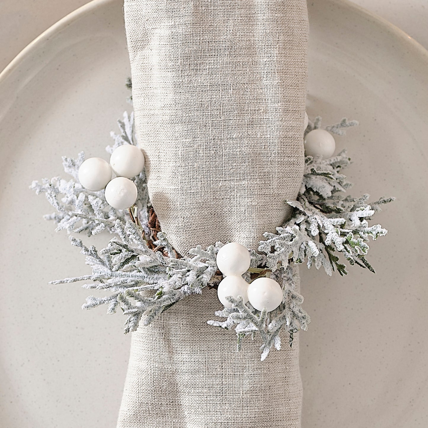Foliage Christmas Napkin Rings with Berries