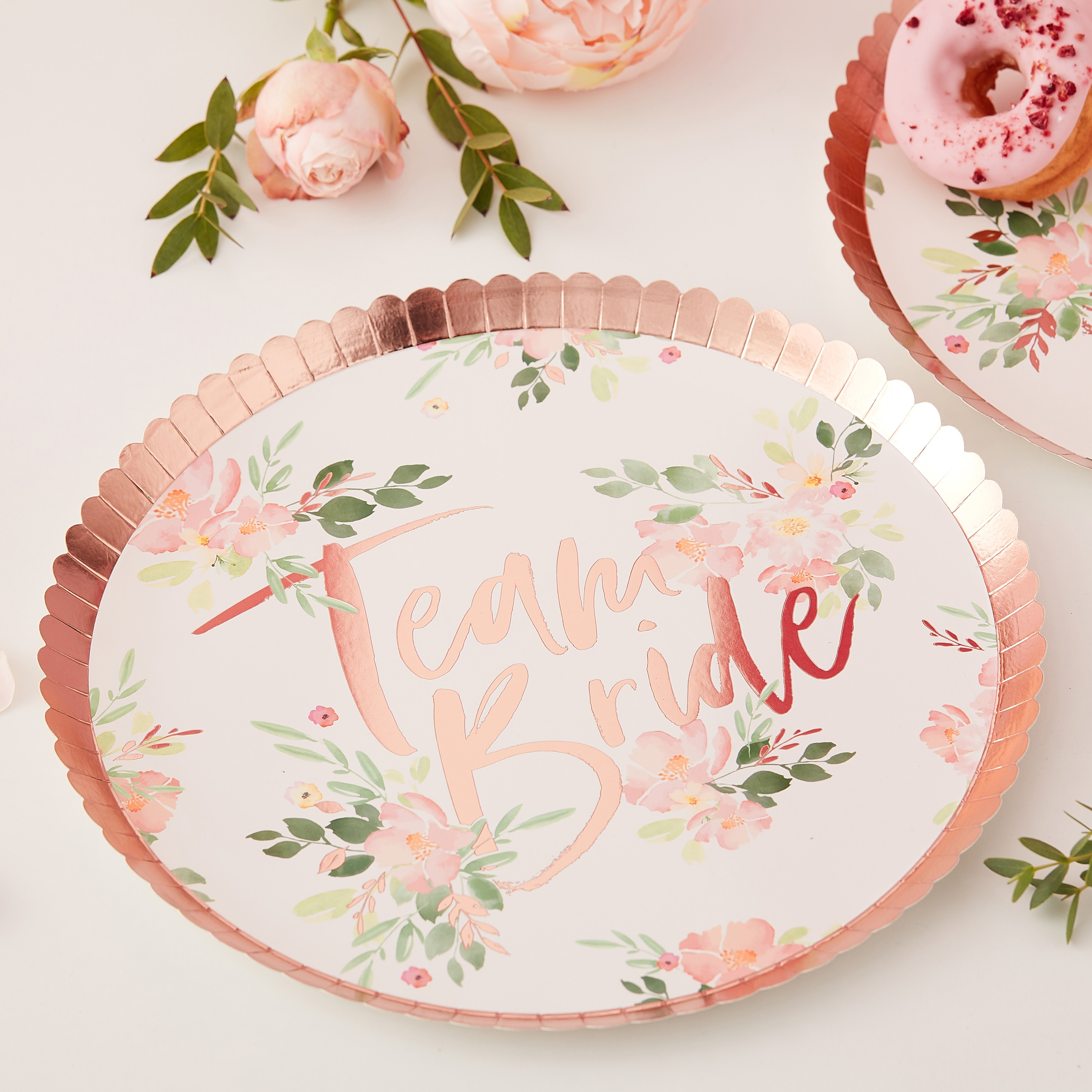 Floral Hen Range by Ginger Ray Team Bride Floral Paper Plates 
