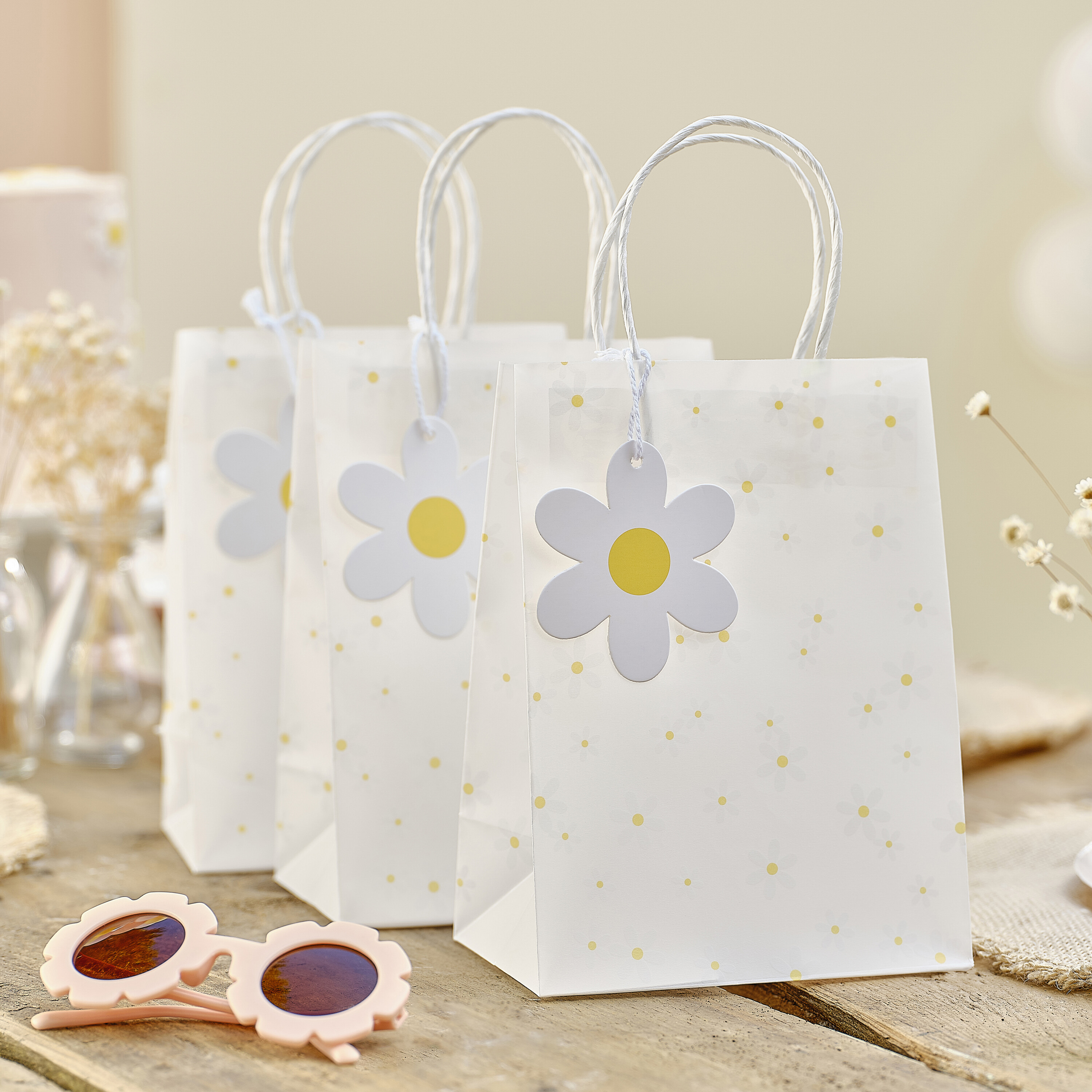 Daisy Print Vellum Party Bags Ginger Ray