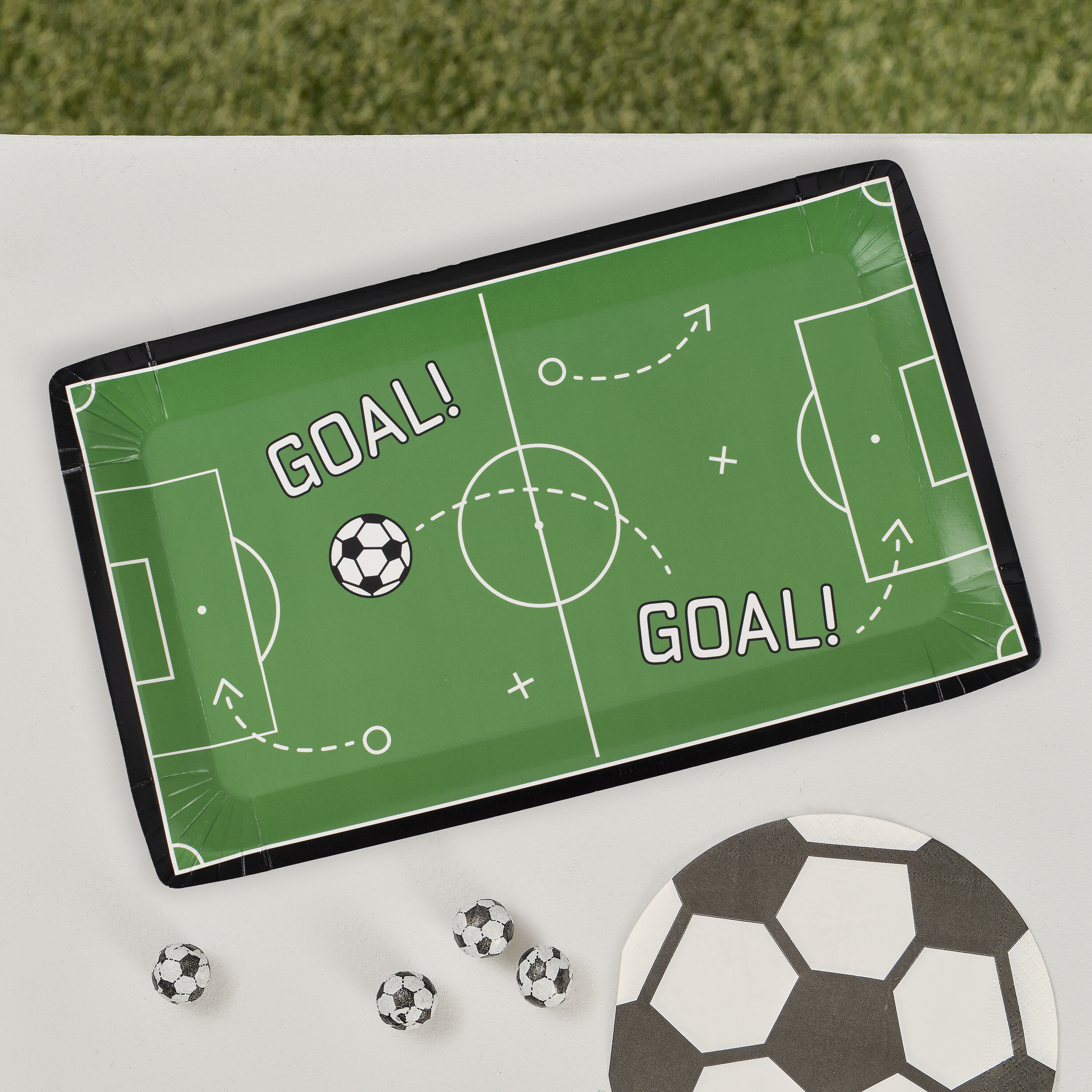Football Pitch Paper Plates Ginger Ray