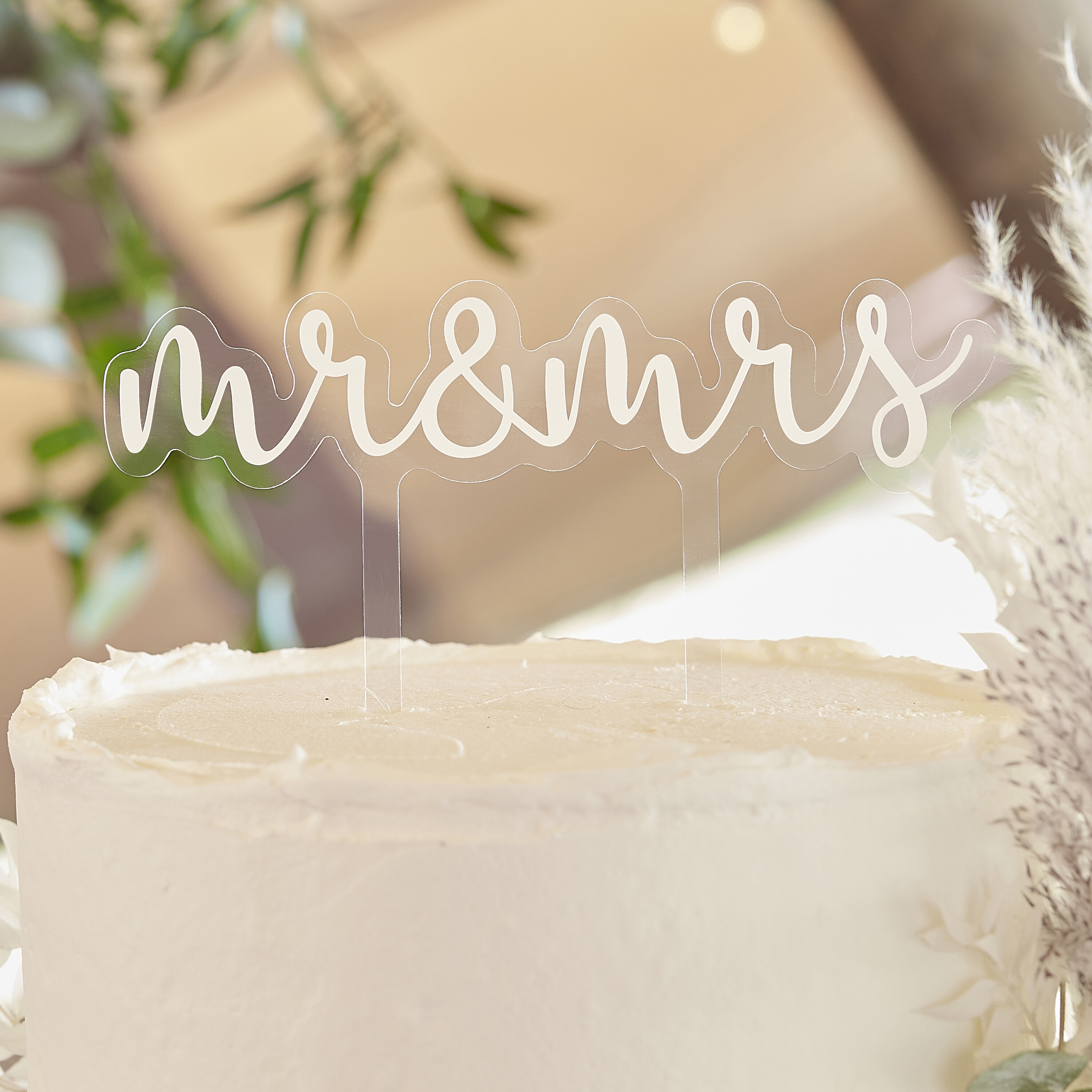 Mr & Mrs Acrylic Wedding Cake Topper | Ginger Ray