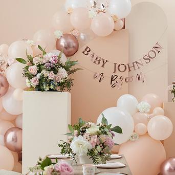 Baby shower best sale centerpieces