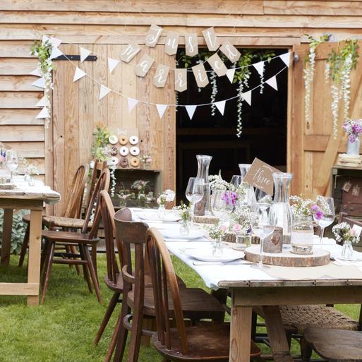 Rustic wedding photo booth props 2025