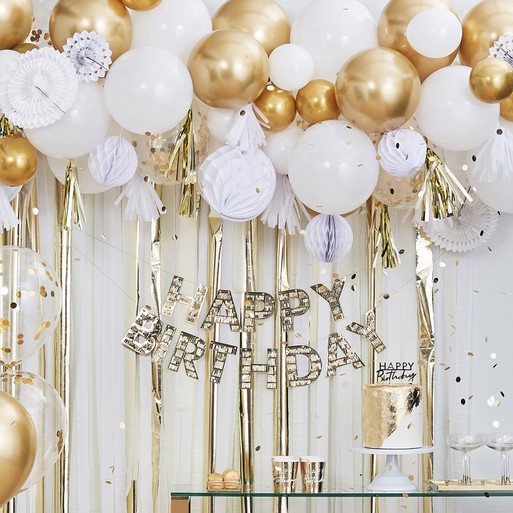 Gold streamers store
