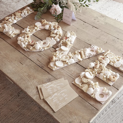 Tables discount to love