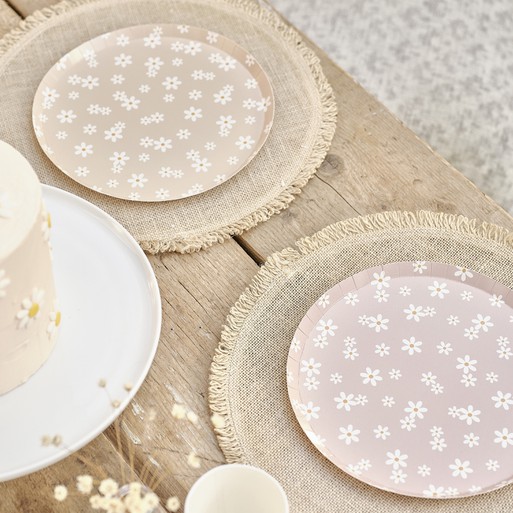 Daisy paper plates and napkins shop