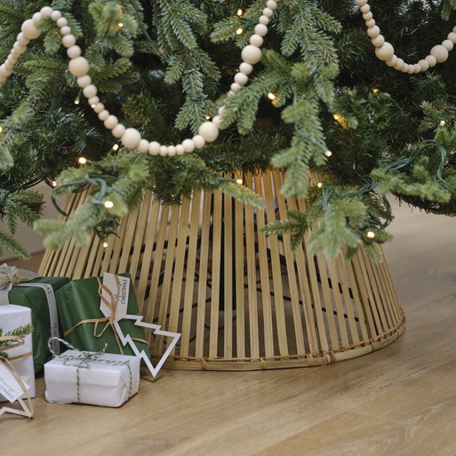 Gold christmas deals tree skirt